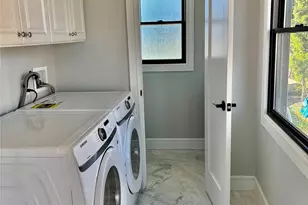 188 Sequams Lane Center, West Islip, NY 11795 - Photo 8