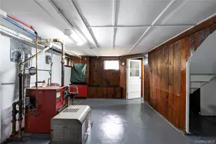 38 Gramercy Ave, Yonkers, NY 10701 - Photo 24