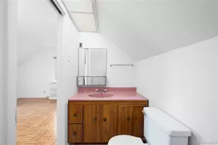 38 Gramercy Ave, Yonkers, NY 10701 - Photo 22