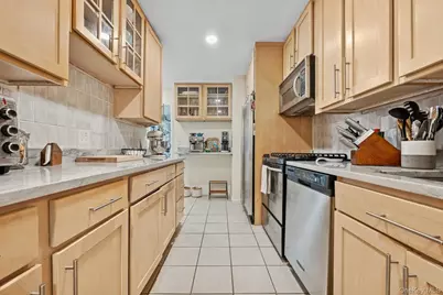 410 E Broadway #4B, Long Beach, NY 11561 - Photo 14