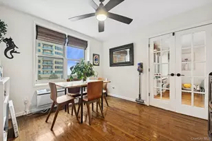 410 E Broadway, Long Beach, NY 11561 - Photo 10