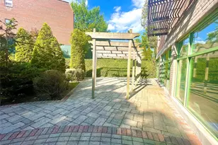 59-30 108th St, Corona, NY 11368 - Photo 14