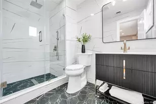 16 Huckleberry Ln, Oyster Bay, NY 11771 - Photo 12