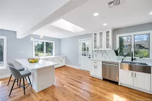 16 Huckleberry Ln, Oyster Bay, NY 11771 - Photo 8