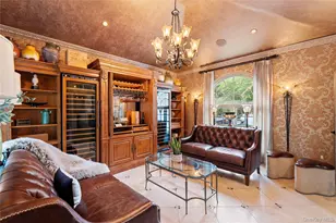 11 Crick Holly Ln, East Islip, NY 11730 - Photo 18