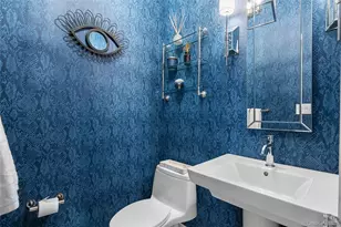 11 Crick Holly Ln, East Islip, NY 11730 - Photo 10