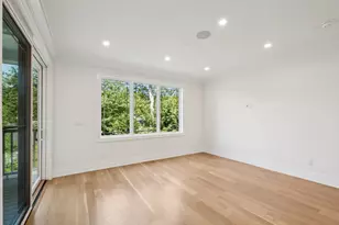 2 Arthur Pl, Woodbury, NY 11797 - Photo 12