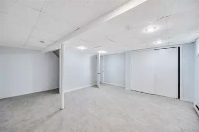 10 Saint Andrews Drive, Brentwood, NY 11717 - Photo 12