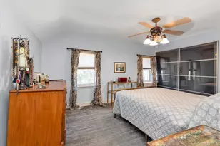 16 Farnum St, Lynbrook, NY 11563 - Photo 16