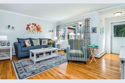 2710 South Road #F11, Poughkeepsie, NY 12601 - Photo 2