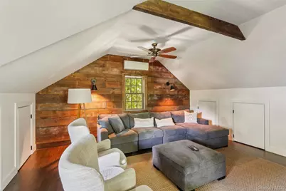 19 E Williston Avenue, East Williston, NY 11596 - Photo 46