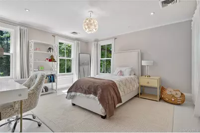 19 E Williston Avenue, East Williston, NY 11596 - Photo 34