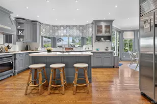 19 E Williston Ave, East Williston, NY 11596 - Photo 16