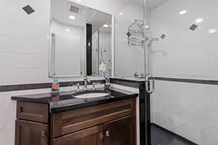 2 Bristol Dr, Woodbury, NY 11797 - Photo 28