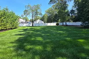 52 Timber Dr, Calverton, NY 11933 - Photo 26