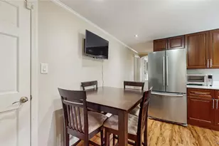 110 Roeckel Ave, Valley Stream, NY 11580 - Photo 18