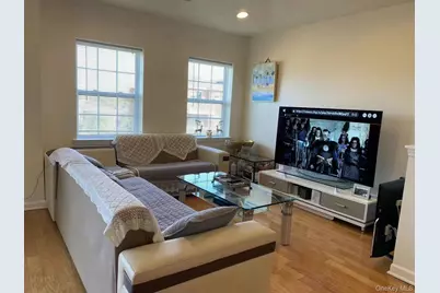 306 Weatherly Place #107, College Point, NY 11356 - Photo 6