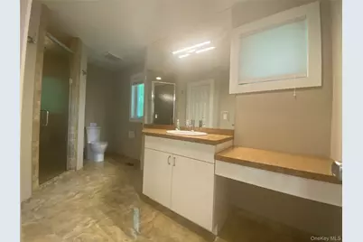 19 West End Avenue, East Quogue, NY 11942 - Photo 22