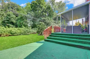 57 Elizabeth Dr, Bethpage, NY 11714 - Photo 20