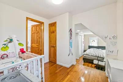 44-06 Jessie Court, Little Neck, NY 11363 - Photo 10