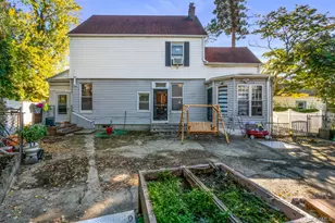 44-06 Jessie Ct, Little Neck, NY 11363 - Photo 22