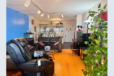 61-20 Grand Central Parkway #A 1002, Forest Hills, NY 11375 - Photo 4