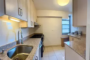 6120 Grand Central Pkwy, Forest Hills, NY 11375 - Photo 10