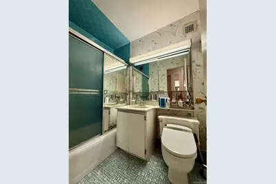 61-20 Grand Central Parkway #A 1002, Forest Hills, NY 11375 - Photo 16