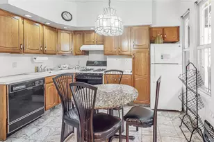 31-71 32nd St, Astoria, NY 11106 - Photo 2