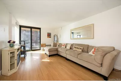 730 W Broadway #2J, Long Beach, NY 11561 - Photo 4