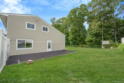 5 Montrose Lane, East Northport, NY 11731 - Photo 40