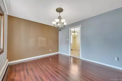 5 Montrose Lane, East Northport, NY 11731 - Photo 8