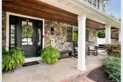 8 Miller Avenue, Shoreham, NY 11786 - Photo 2