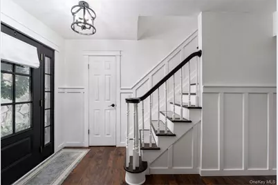 8 Miller Avenue, Shoreham, NY 11786 - Photo 4