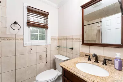 8 Miller Avenue, Shoreham, NY 11786 - Photo 18