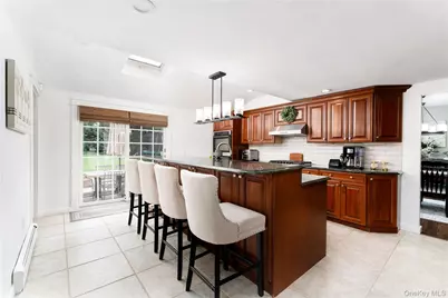 8 Miller Avenue, Shoreham, NY 11786 - Photo 6