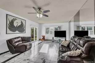 2 Sheridan St, Valley Stream, NY 11580 - Photo 8