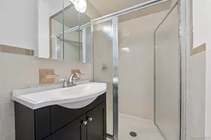 206-18 45th Rd, Bayside, NY 11361 - Photo 16