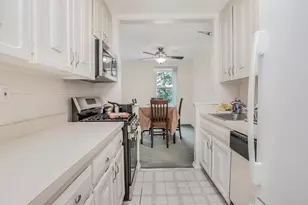 1 Balint Dr, Yonkers, NY 10710 - Photo 4