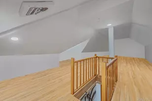 183 Arthur Ave, Floral Park, NY 11001 - Photo 42