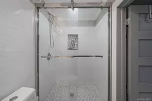 183 Arthur Ave, Floral Park, NY 11001 - Photo 40