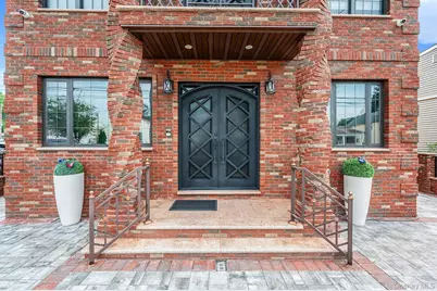 183 Arthur Avenue, Floral Park, NY 11001 - Photo 2