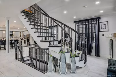 183 Arthur Avenue, Floral Park, NY 11001 - Photo 4