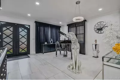 183 Arthur Avenue, Floral Park, NY 11001 - Photo 10