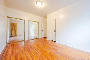 758 Brady Ct, Bronx, NY 10462 - Photo 6