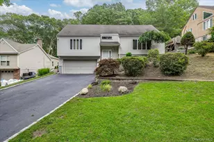 281 Kohr Rd, Kings Park, NY 11754 - Photo 2