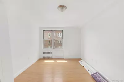 360 Westchester Avenue #223, Port Chester, NY 10573 - Photo 8