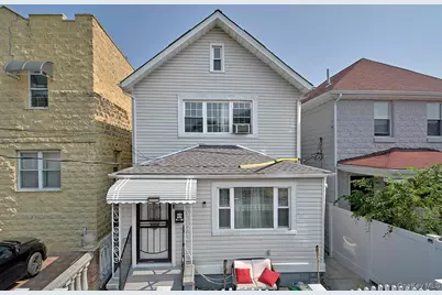 833 E 229th Street, Bronx, NY 10466 - Photo 1
