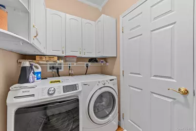 1012 Sunset Street, Yorktown Heights, NY 10598 - Photo 16