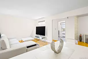 147-10 84th Rd, Briarwood, NY 11435 - Photo 2